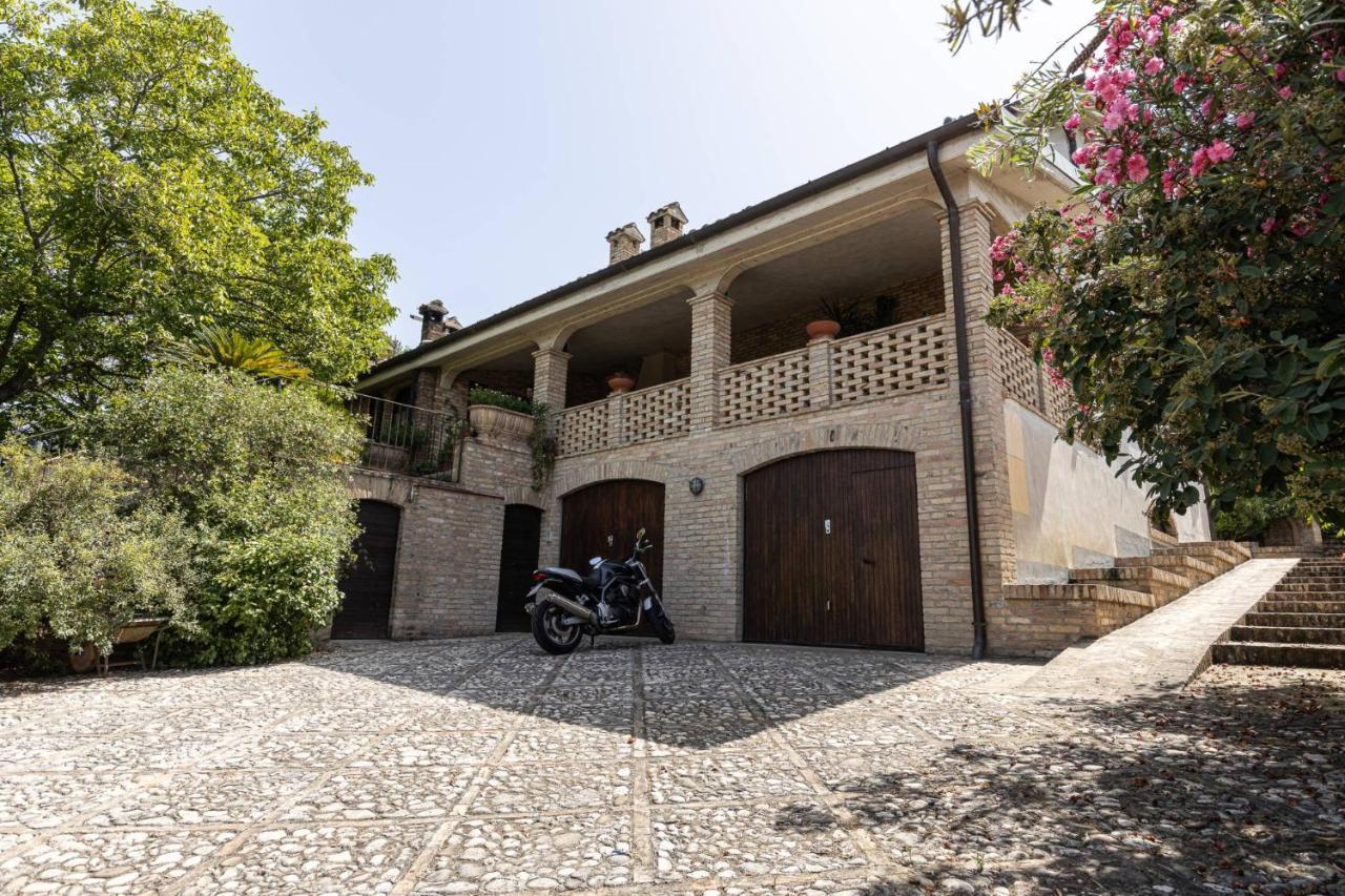 B&B Villa Dei Desideri Chieti Exterior foto